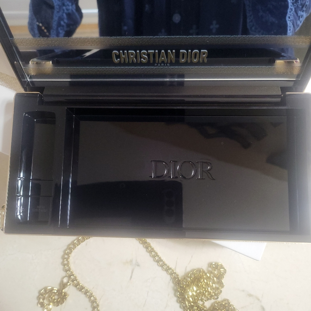 New Christian Dior Minaudiere Gold Clutch - Picture 8 of 9